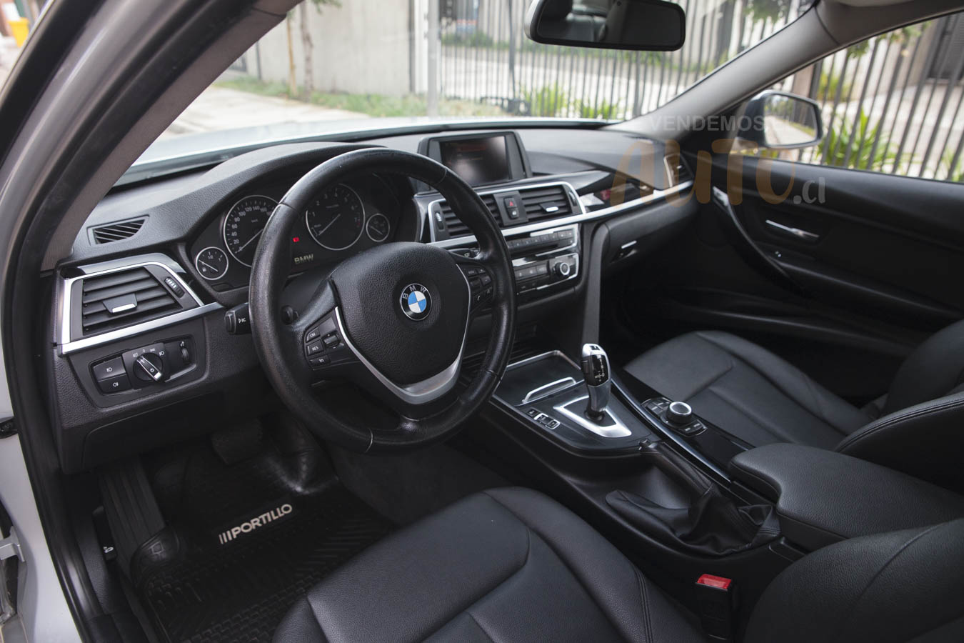 BMW 318I — foto 7 de 19
