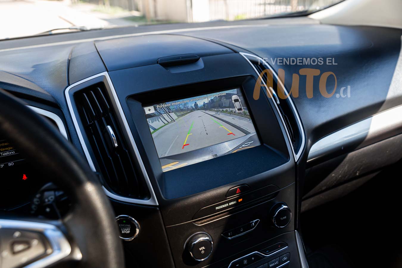 Ford Edge — foto 15 de 19