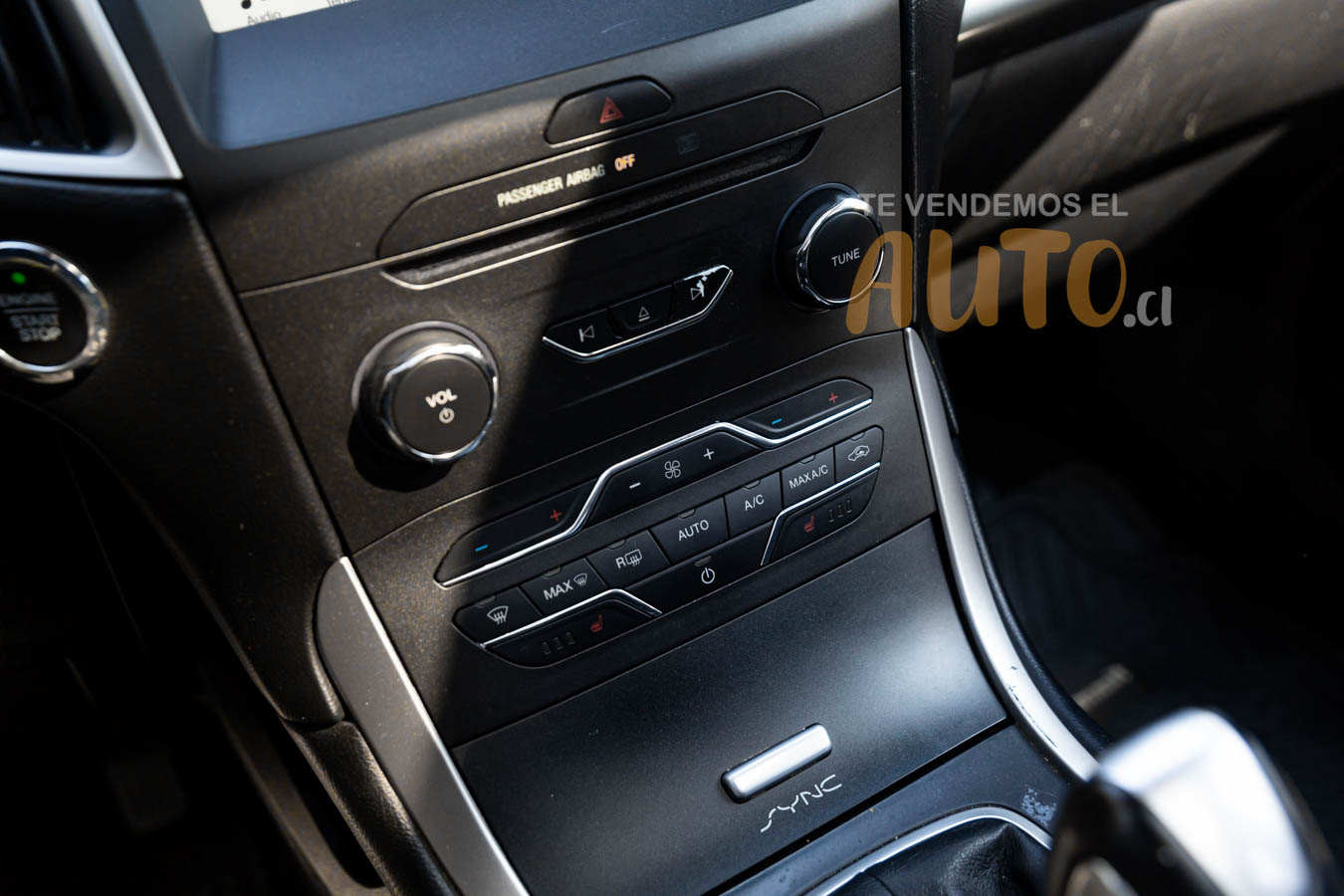 Ford Edge — foto 17 de 19
