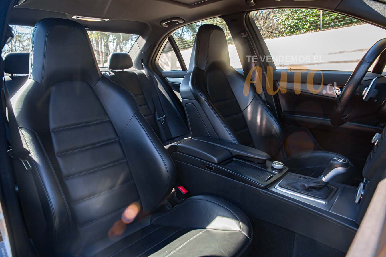 Mercedes-Benz C63 — foto 8 de 21