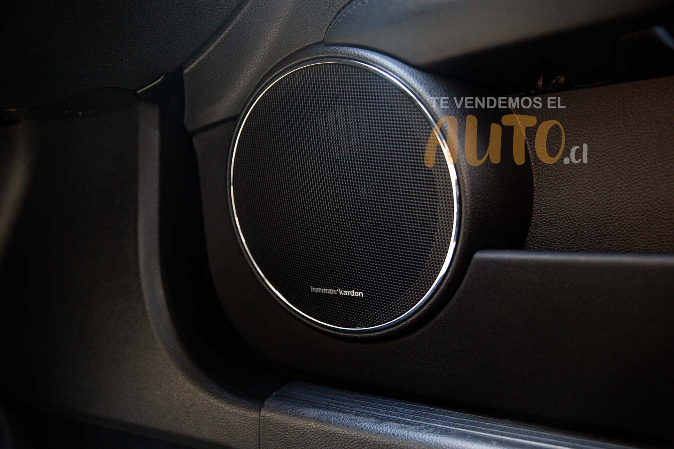 Mercedes-Benz C63 — foto 18 de 21