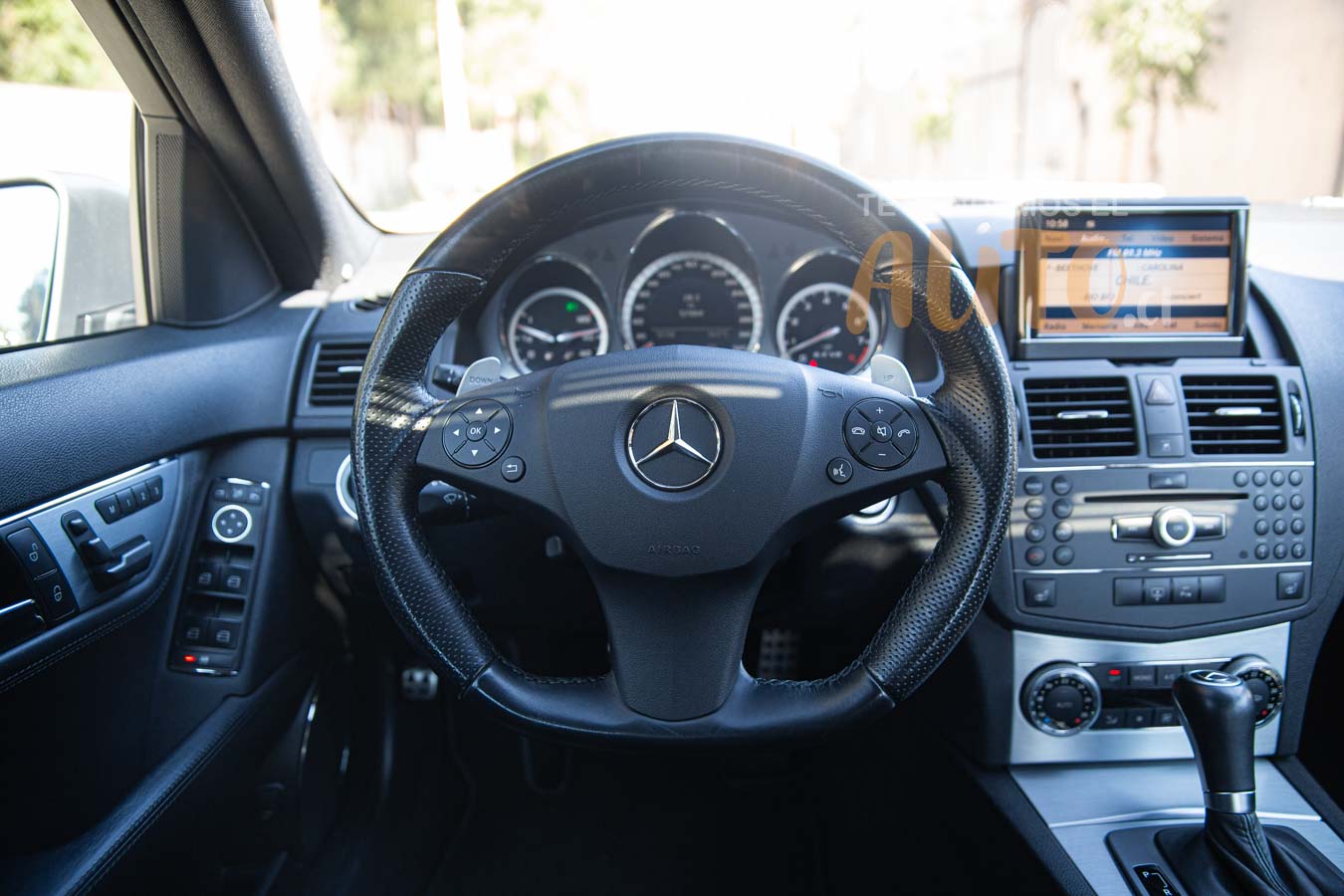 Mercedes-Benz C63 — foto 19 de 21