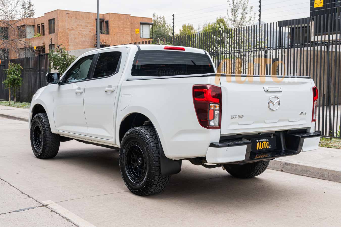 Mazda Bt50 — foto 3 de 21