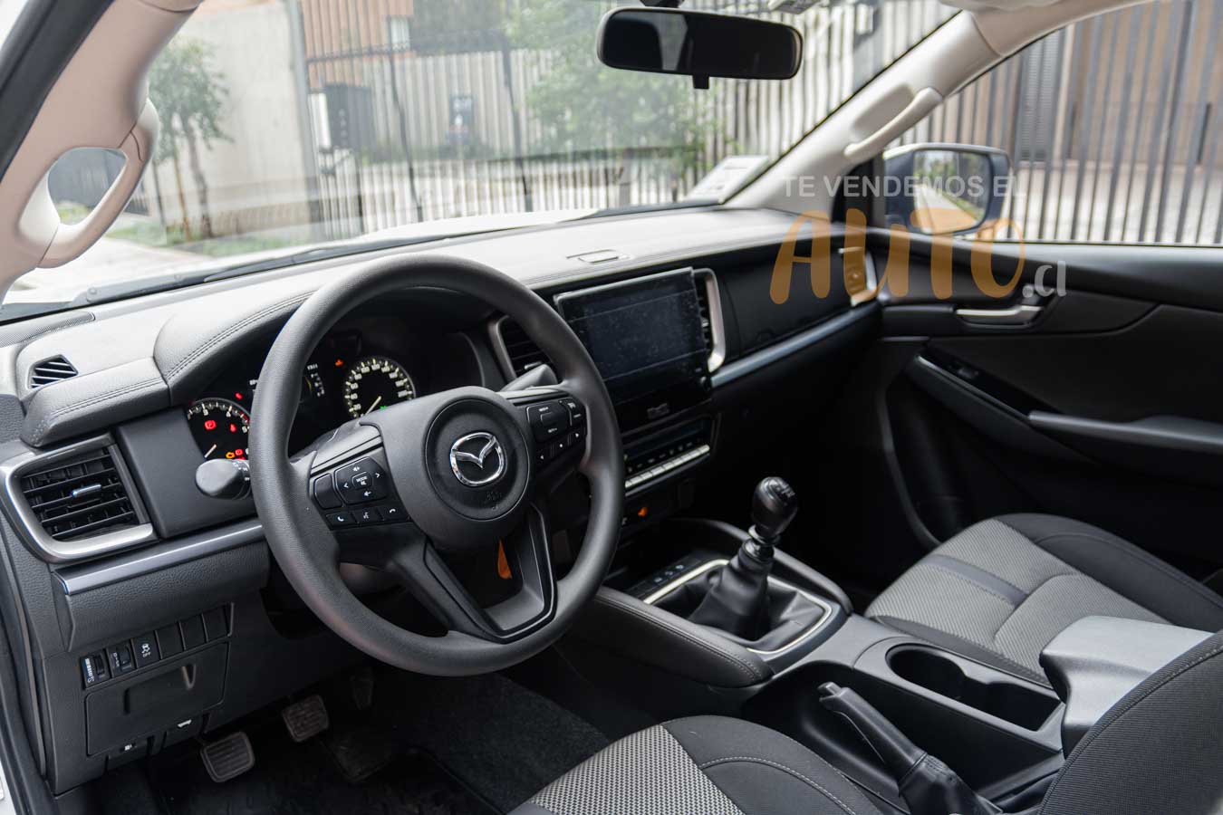 Mazda Bt50 — foto 15 de 21