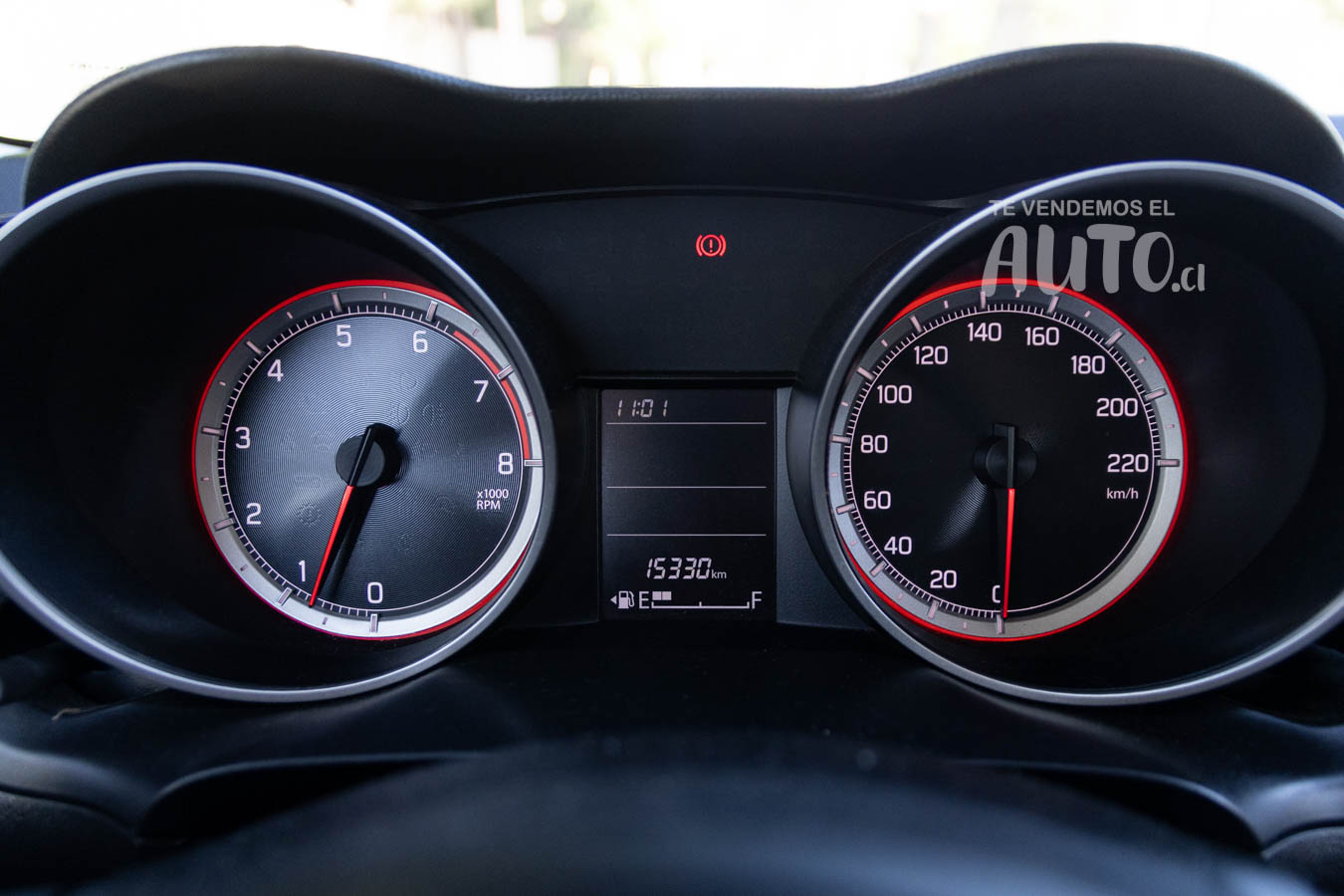 Suzuki Swift — foto 7 de 13