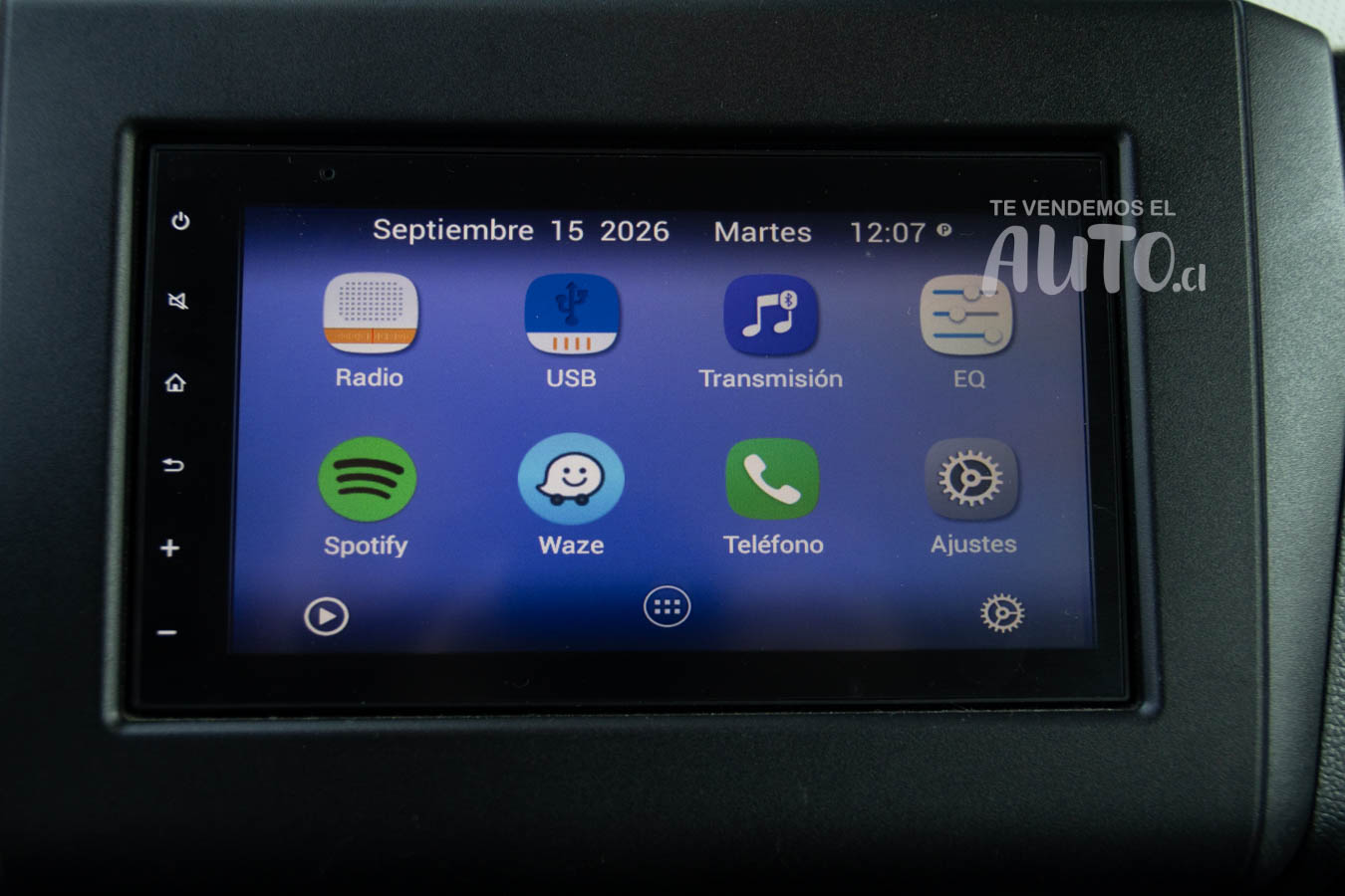 Suzuki Swift — foto 9 de 15