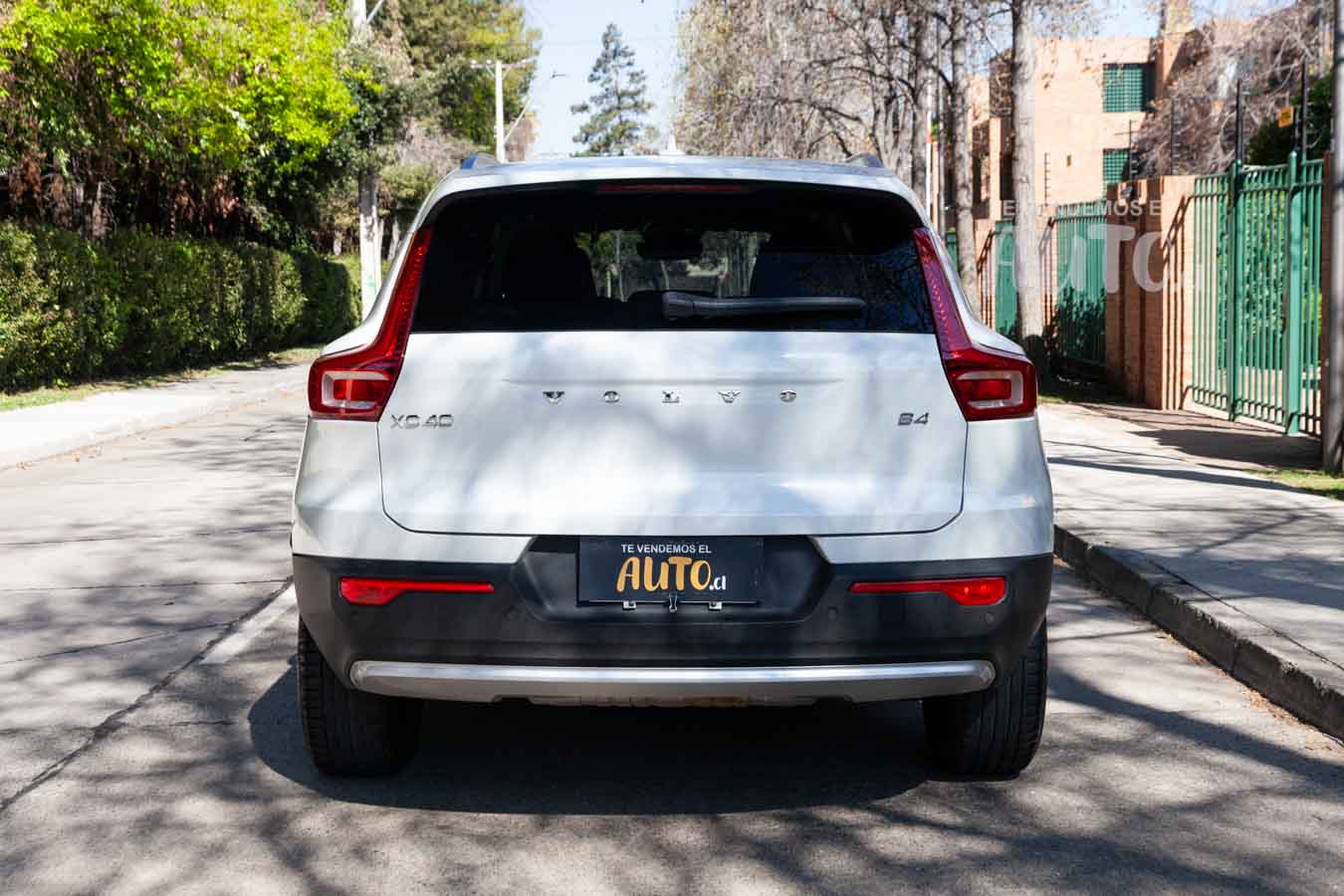 Volvo XC40 — foto 4 de 17
