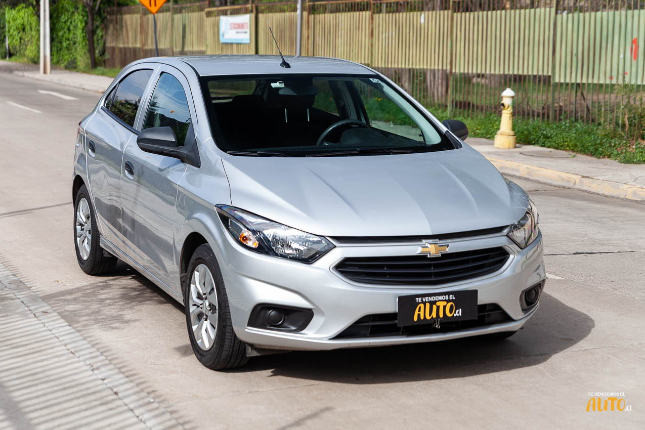 Chevrolet Onix — foto 6 de 16