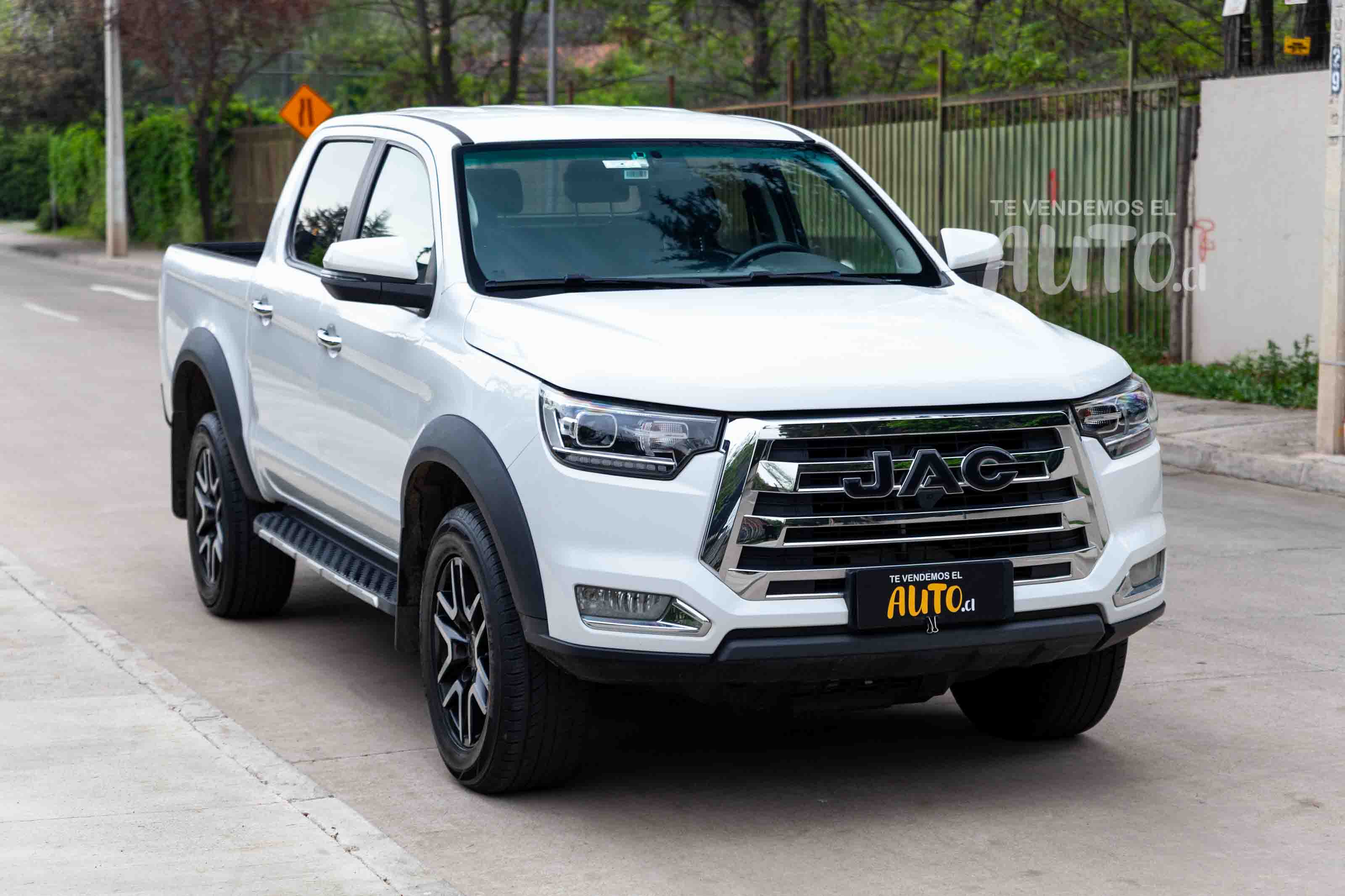 JAC T8 — foto 6 de 18