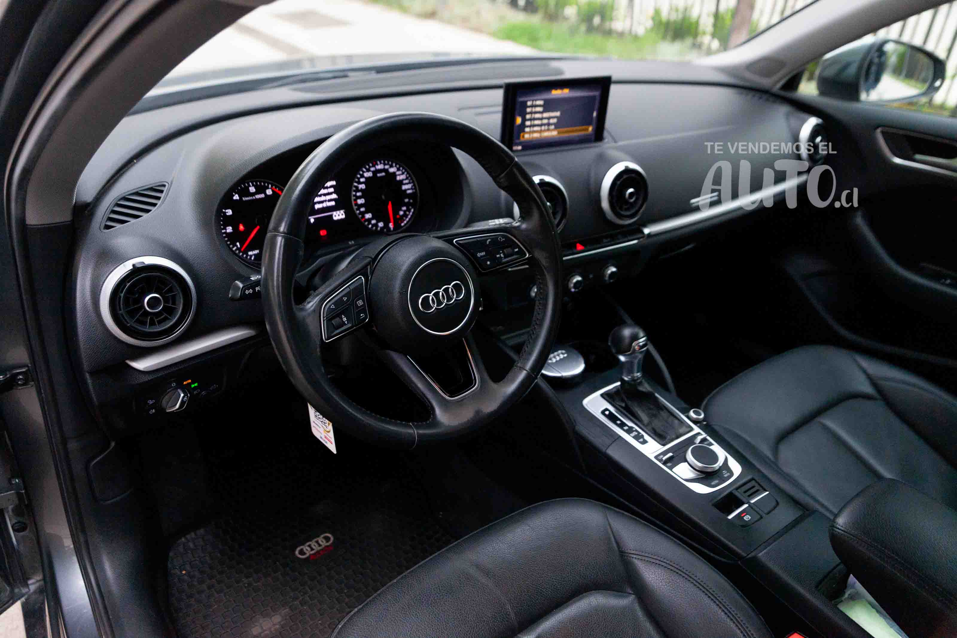 Audi A3 — foto 7 de 18